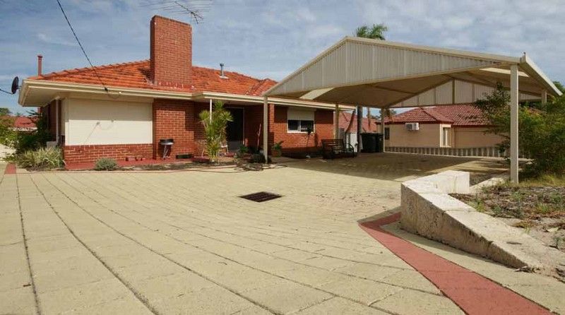 38 Walderton Avenue, BALGA WA 6061