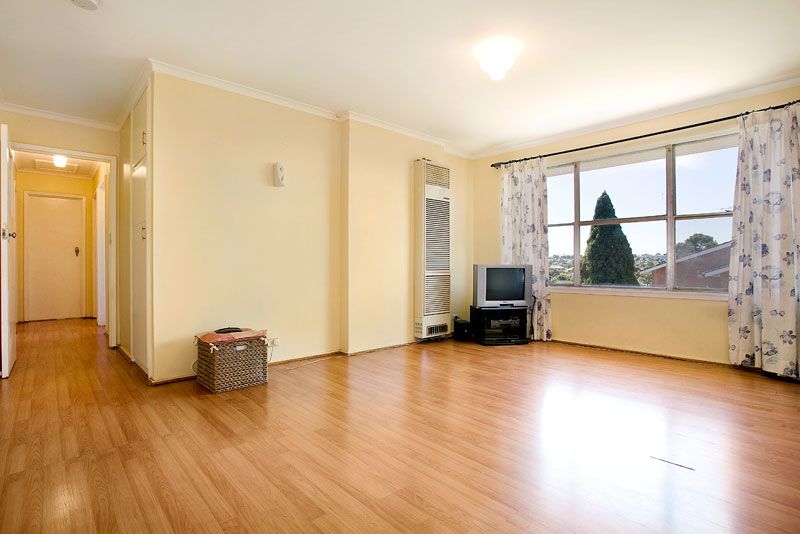 2 McLennan Place, PRESTON VIC 3072