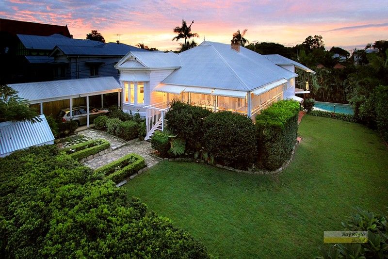 21 Bellevue Terrace, CLAYFIELD QLD 4011