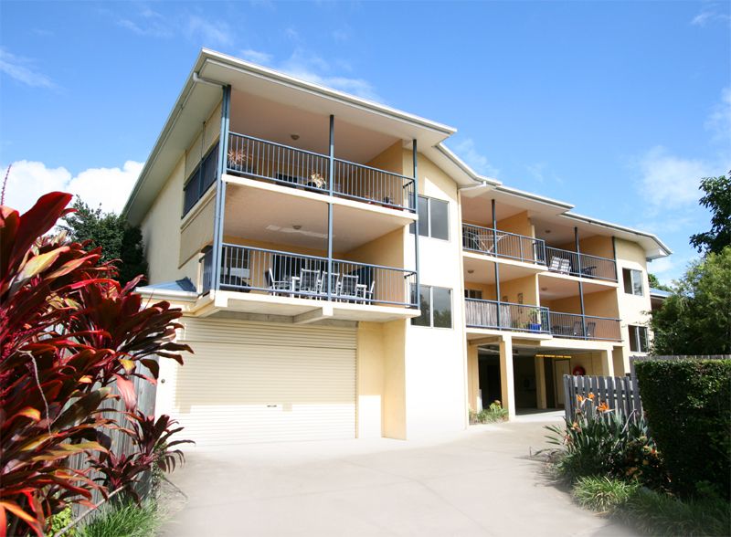 79 Lawson Street, MORNINGSIDE QLD 4170