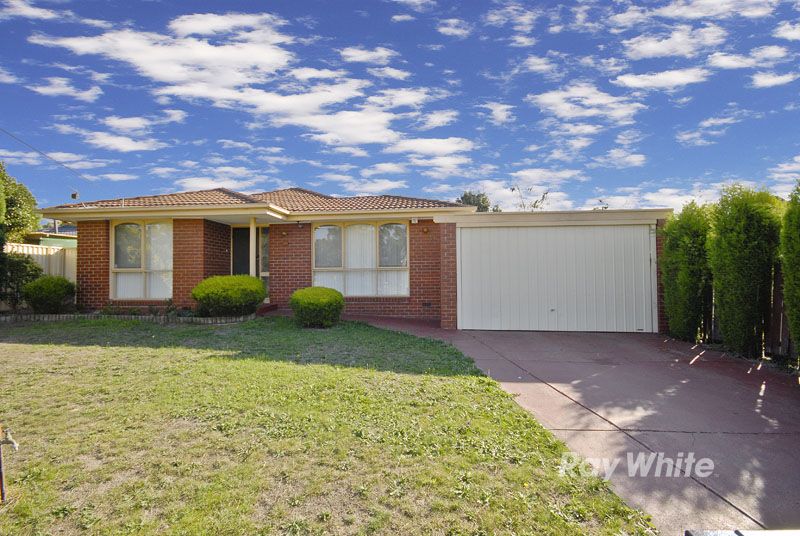 11 Armiston Grove, WANTIRNA SOUTH VIC 3152