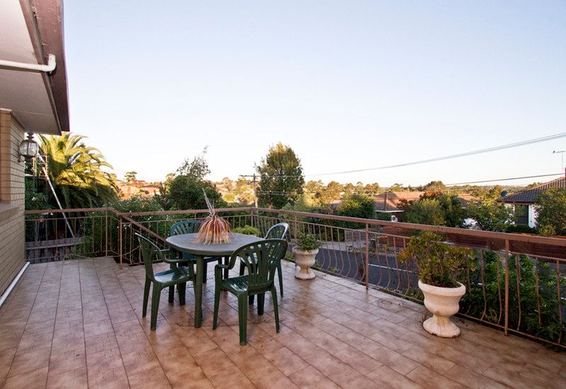 30 Winston Road, VIEWBANK VIC 3084