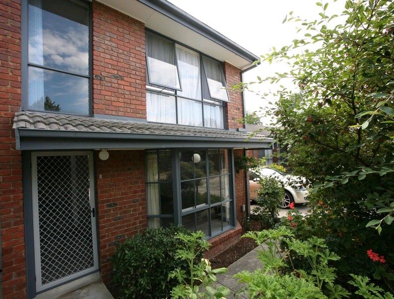 12 Sherwood Avenue, RINGWOOD EAST VIC 3135