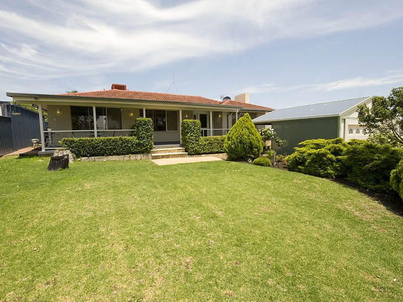 46 Weston Drive, SWAN VIEW WA 6056