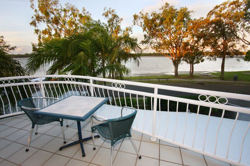 80 Picnic Point Esplanade, MAROOCHYDORE QLD 4558