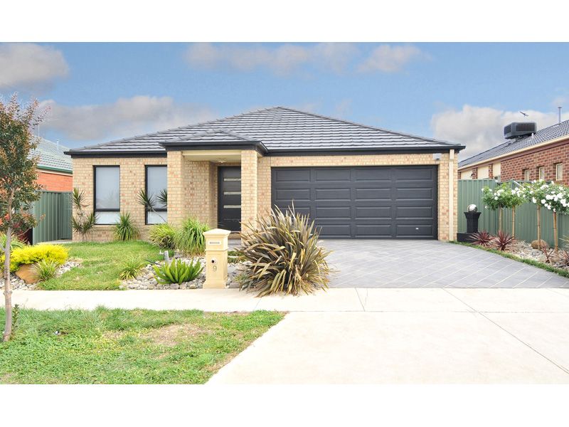 9 Chelsworth Loop, CRAIGIEBURN VIC 3064