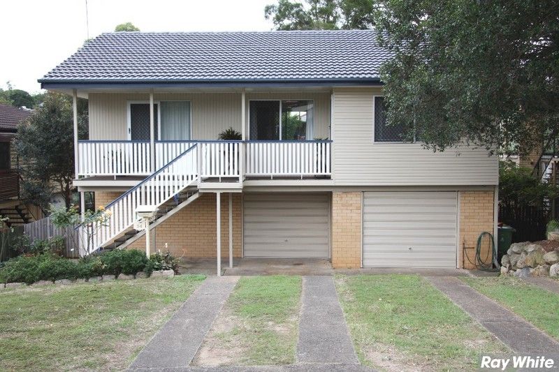 54 Lomatia Street, EVERTON HILLS QLD 4053