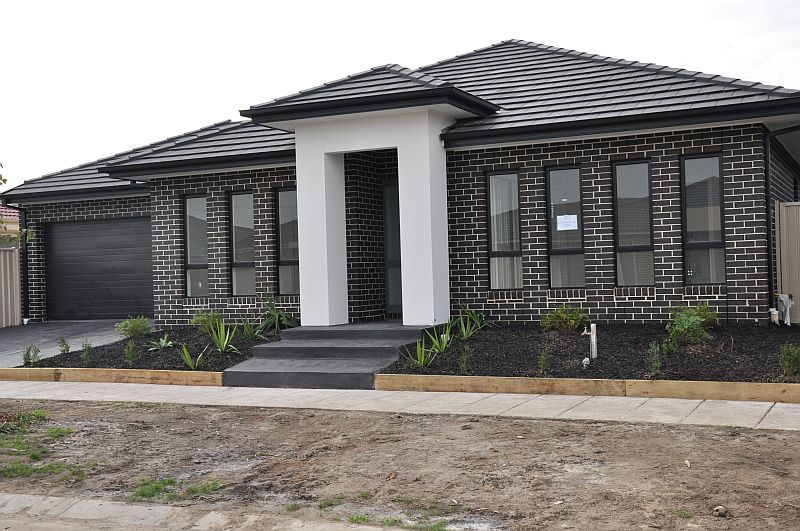 12 Farmhouse Boulevard, EPPING VIC 3076