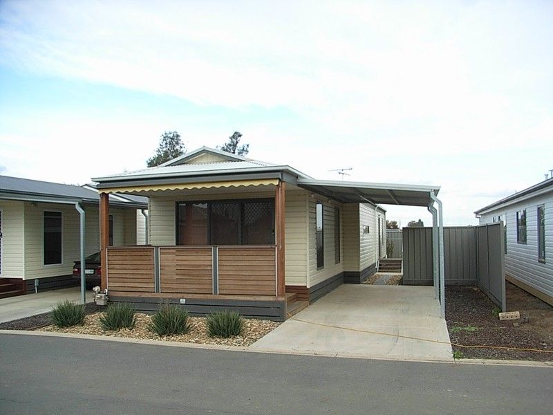 65 Northern Highway, ECHUCA VIC 3564