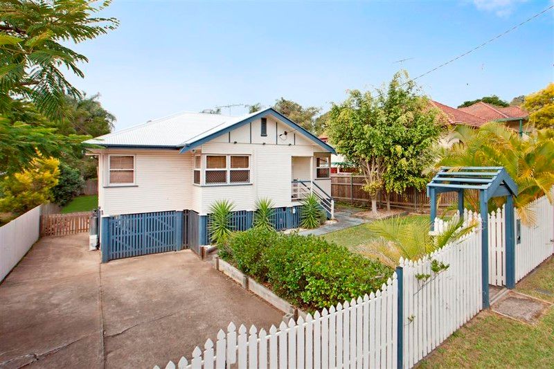 19 Oakfield Street, MOUNT GRAVATT EAST QLD 4122