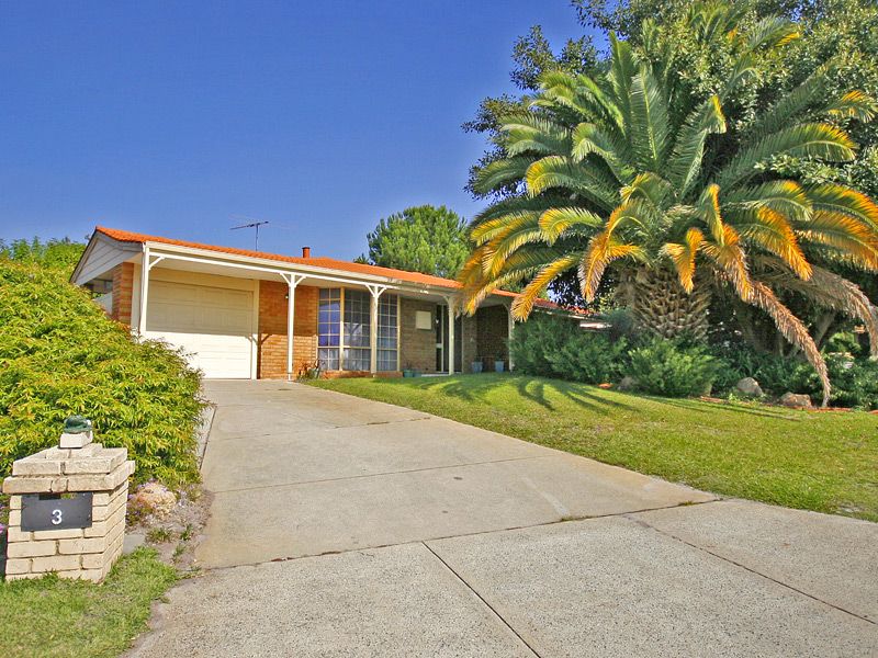 3 Knollwood Court, BALLAJURA WA 6066