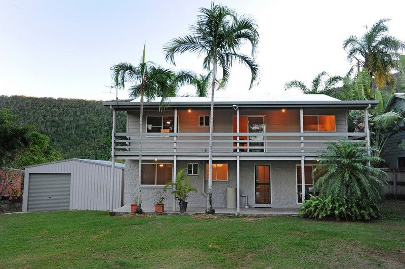 16 Moonlight Drive, JUBILEE POCKET QLD 4802