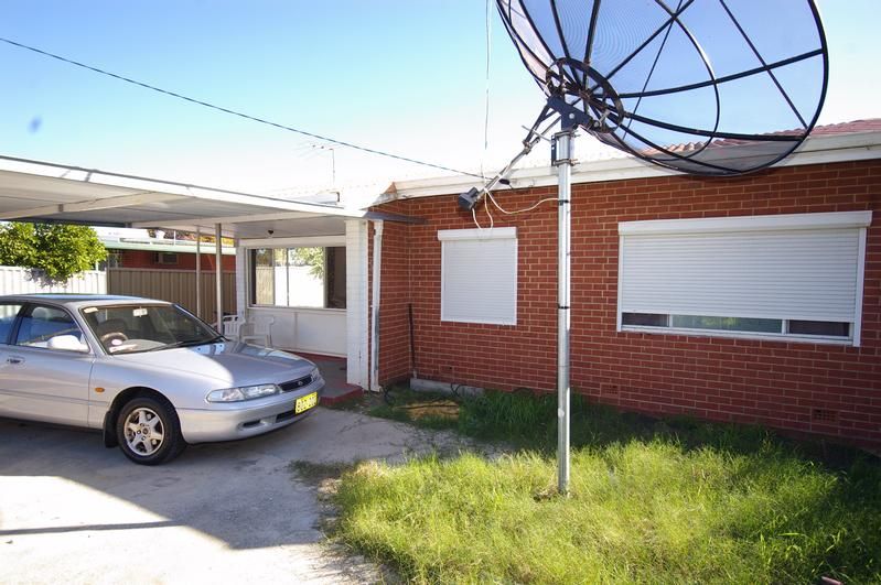 225 Mirrabooka Avenue, BALGA WA 6061