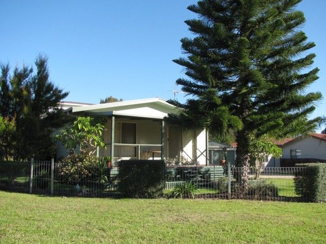 2  Sunpatch Parade, TOMAKIN NSW 2537