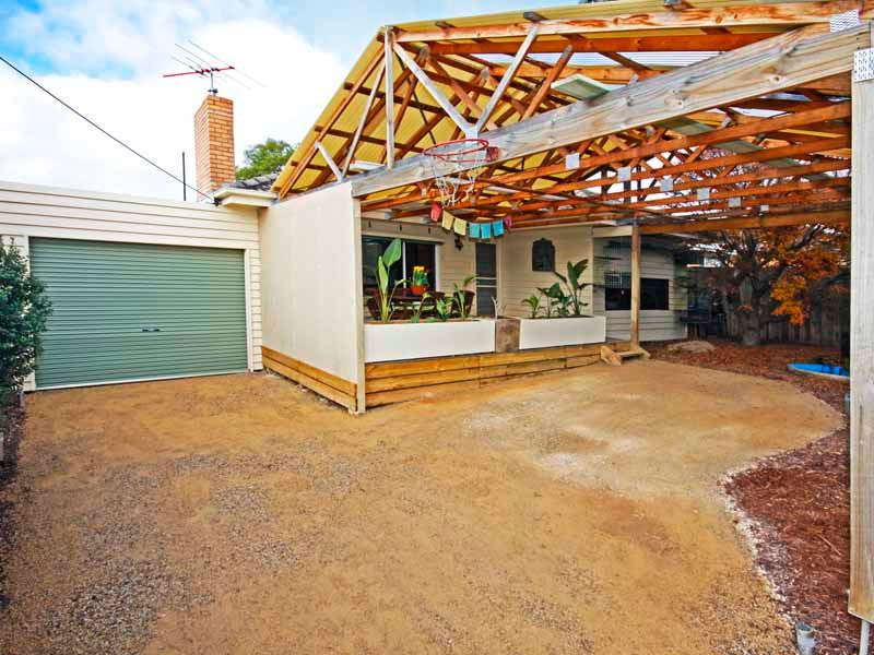 50 Saywell Street, NORTH GEELONG VIC 3215