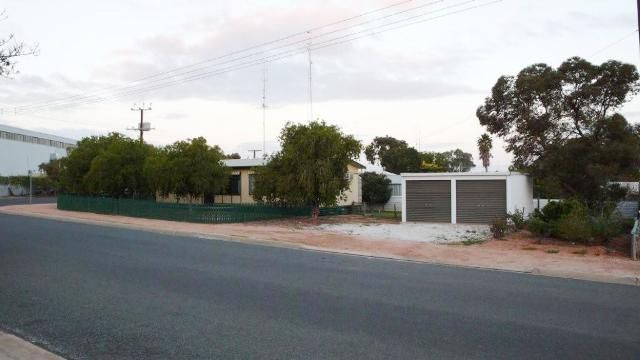 28 Miller Street, WAIKERIE SA 5330