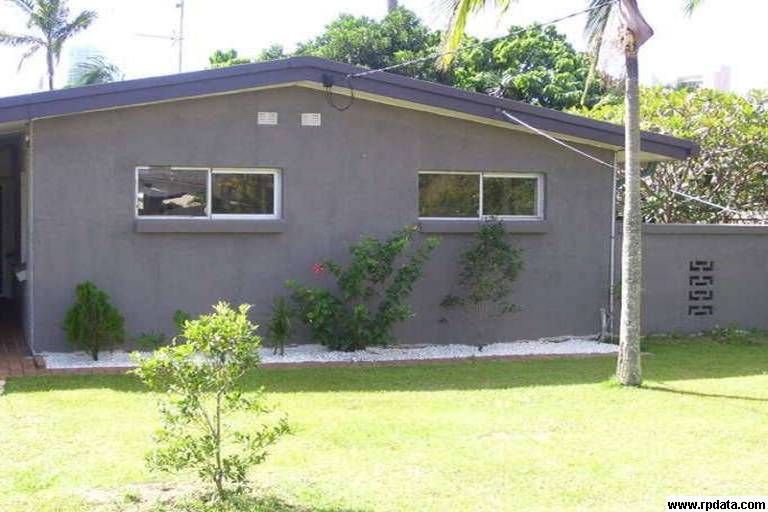 26 Boongala Road, BROADBEACH WATERS QLD 4218