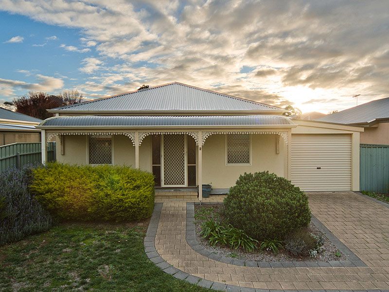 35 Alexandrina Road, MOUNT BARKER SA 5251