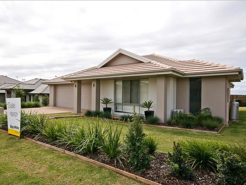15 Pallas Parade, WARNER QLD 4500