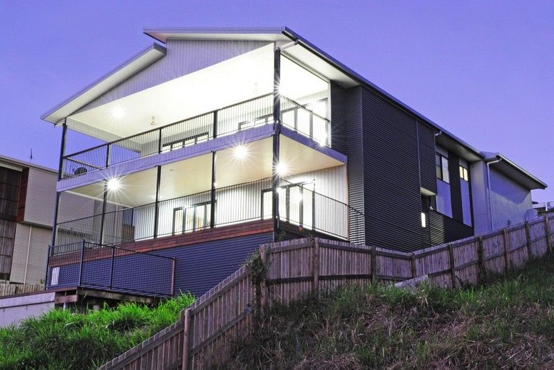 20 Whitehaven Crescent, CANNONVALE QLD 4802