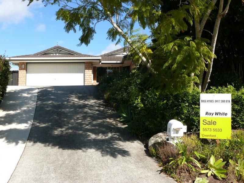 8 Acton Place, UPPER COOMERA QLD 4209