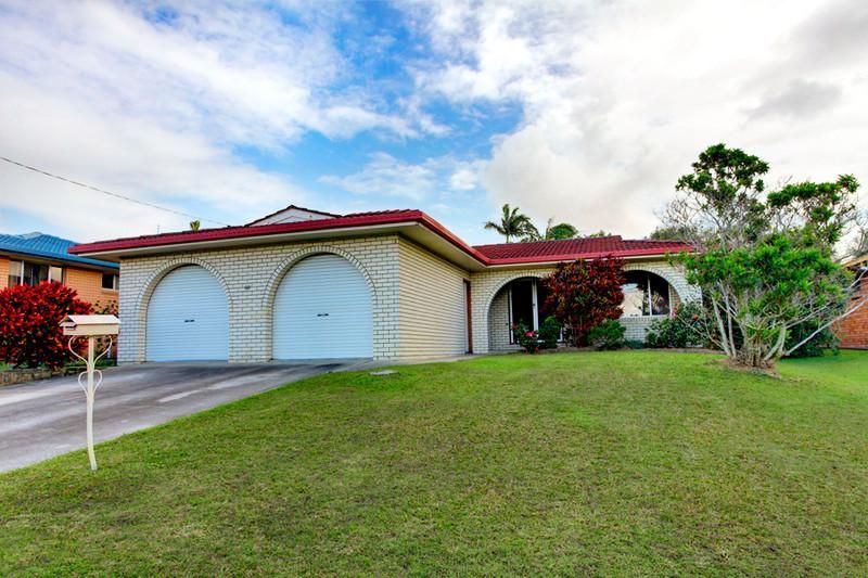 68 Coonowrin Street, BATTERY HILL QLD 4551