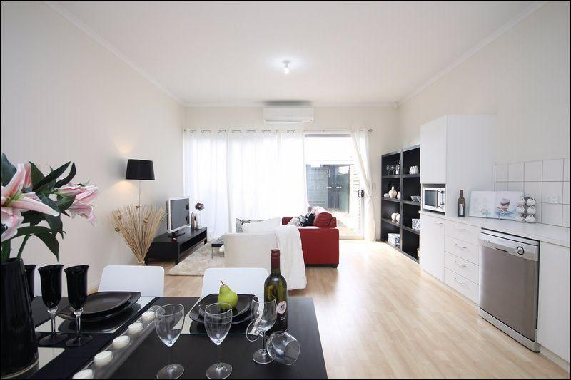 9 Templeton Street, MAWSON LAKES SA 5095