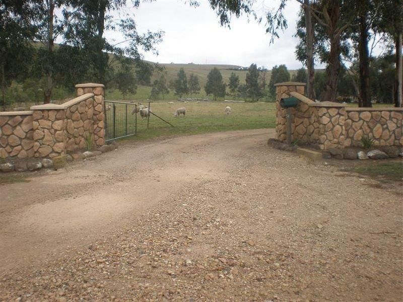 51 Glendonald Road, DARRAWEIT GUIM VIC 3756