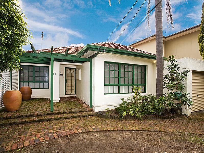 11 Pasadena Street, MONTEREY NSW 2217