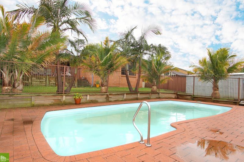 115 Ocean Beach Drive, SHELLHARBOUR NSW 2529