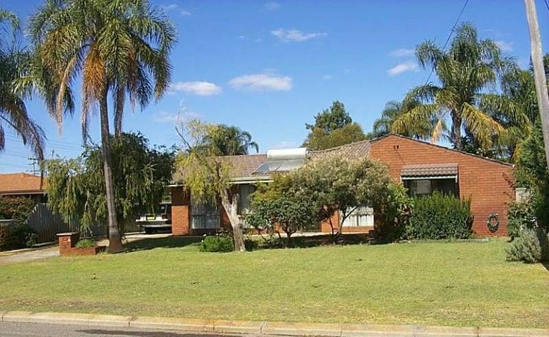 9 Barenco Place, WILLETTON WA 6155