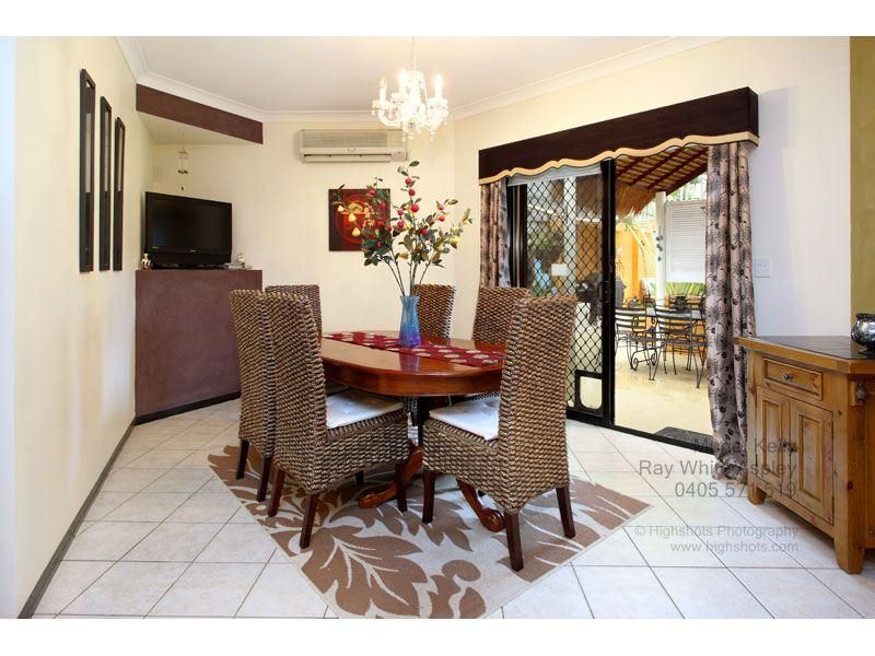 18 Goodman Close, MCDOWALL QLD 4053