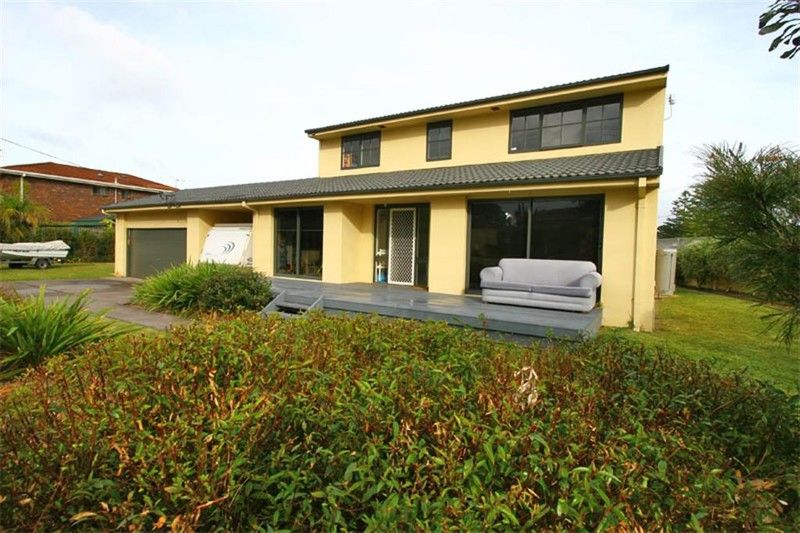 141 Charles Avenue, MINNAMURRA NSW 2533