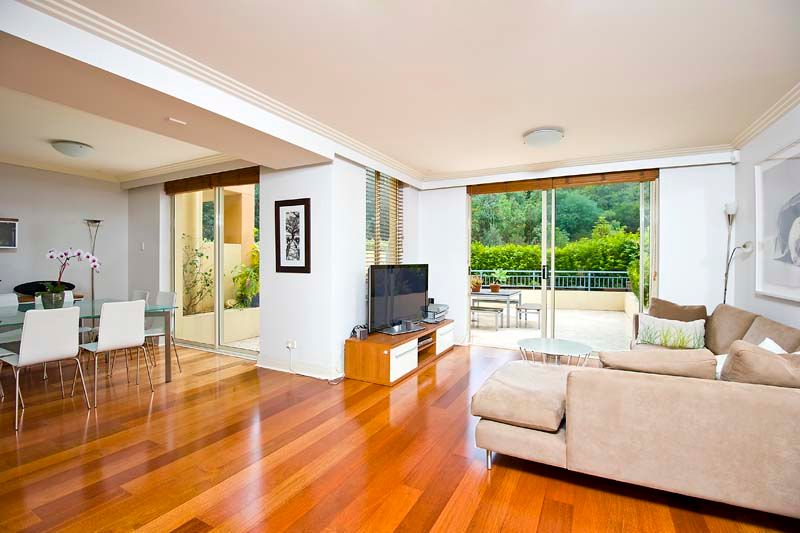 6  Gas Works Road, WOLLSTONECRAFT NSW 2065