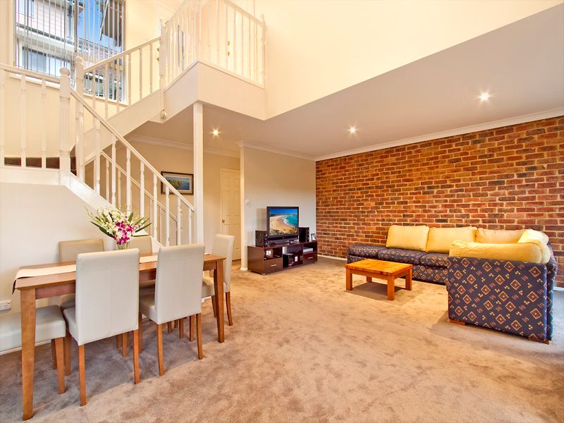 12 Lenna Place, JANNALI NSW 2226