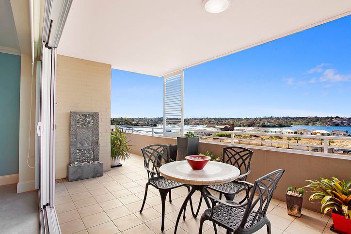 5  Woodlands Avenue, BREAKFAST POINT NSW 2137
