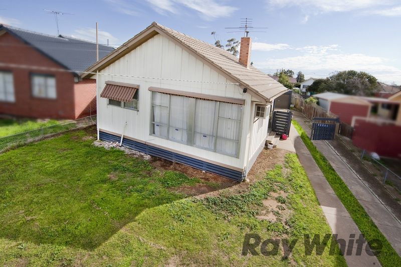 6 Julian Street, WERRIBEE VIC 3030
