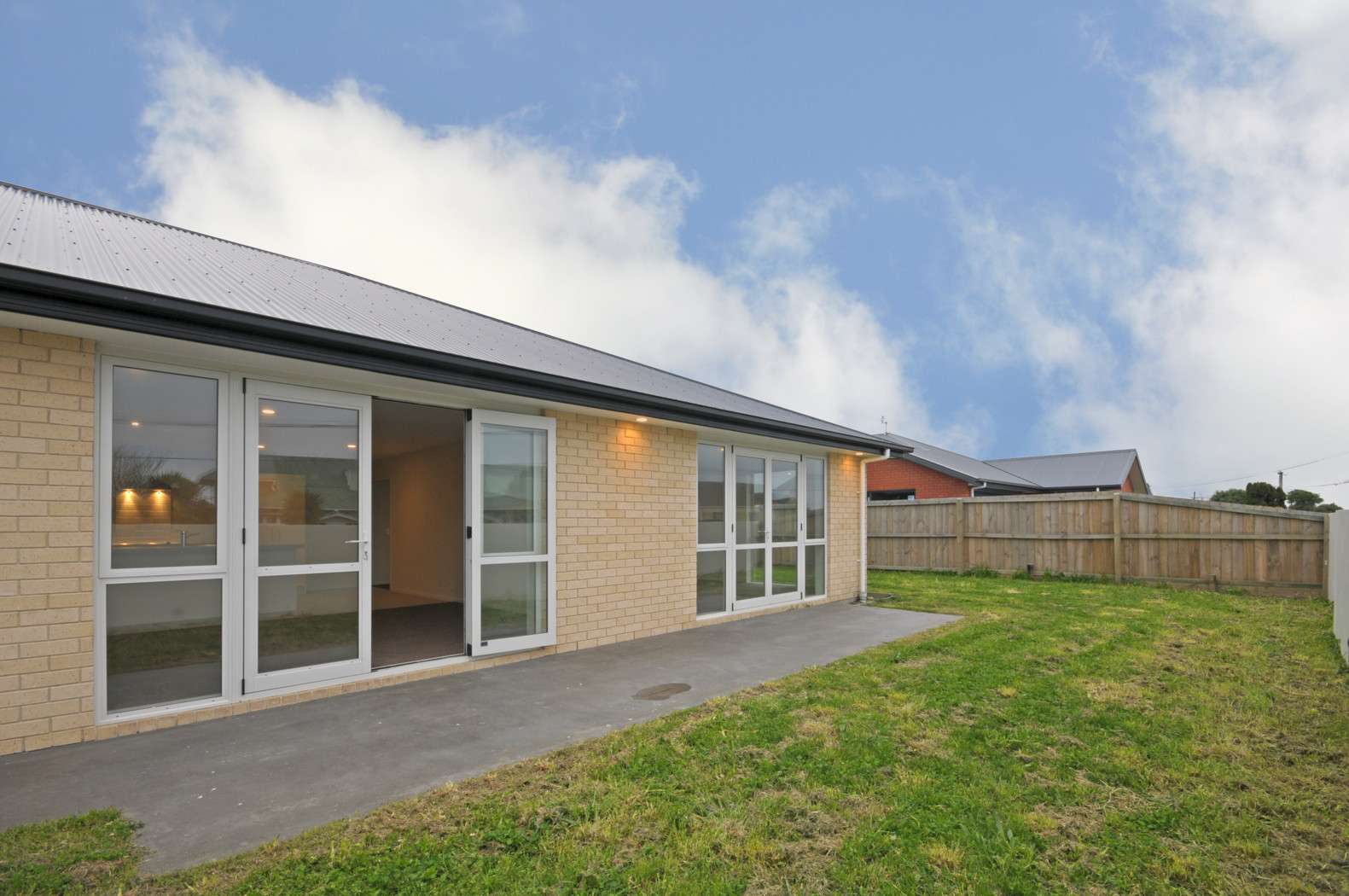 86 Bexley Road photo 1