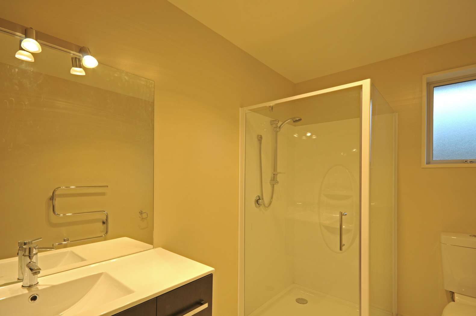 86 Bexley Road photo 9