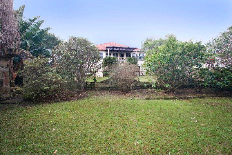 150 Old South Head Road, VAUCLUSE NSW 2030