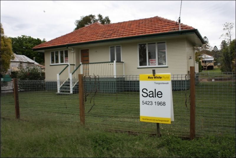 35 Cairnscroft Street, TOOGOOLAWAH QLD 4313