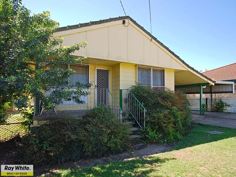 101 Gawain Road, BRACKEN RIDGE QLD 4017