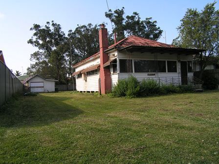 12 Boongala Avenue, EMPIRE BAY NSW 2257