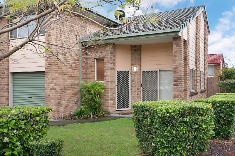 1a Alison Road, CARRARA QLD 4211