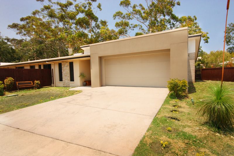 10 St Andrews Drive, BUDERIM QLD 4556