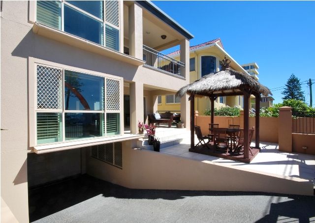 80 Marine Parade, MIAMI QLD 4220