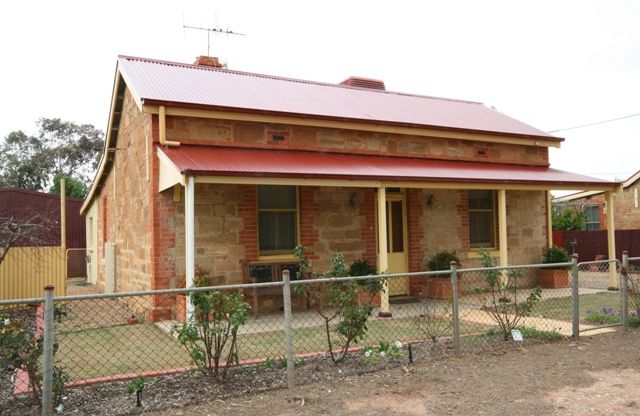 103 Oval Avenue, BRINKWORTH SA 5464