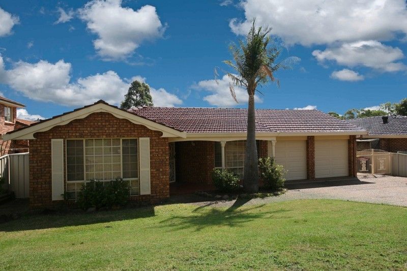 25 Rainbow Close, GLENMORE PARK NSW 2745