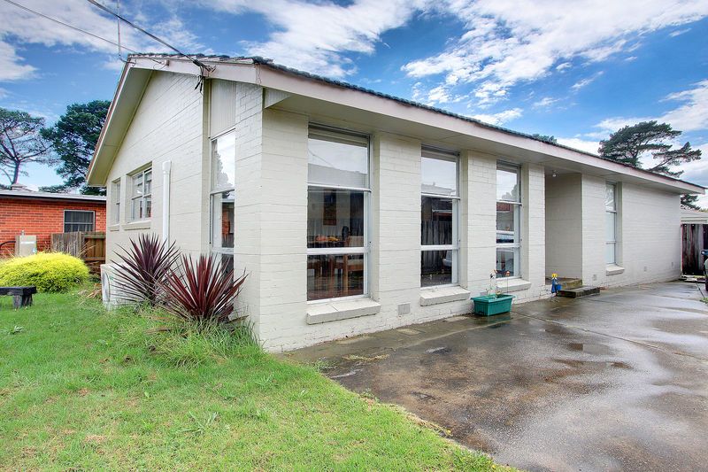 47  Illowa Street, MORNINGTON VIC 3931