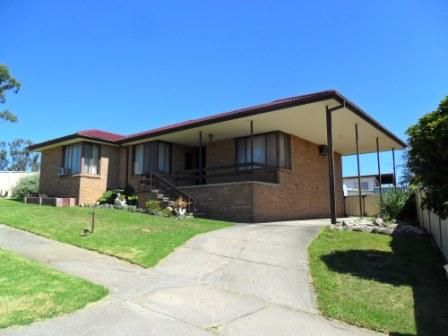 26 Priestley Crescent, SEYMOUR VIC 3660
